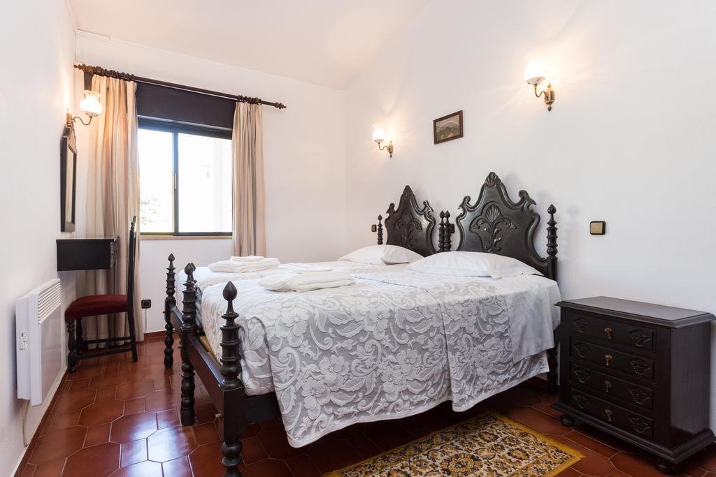 Mayer Apartments Praia Da Luz Room photo