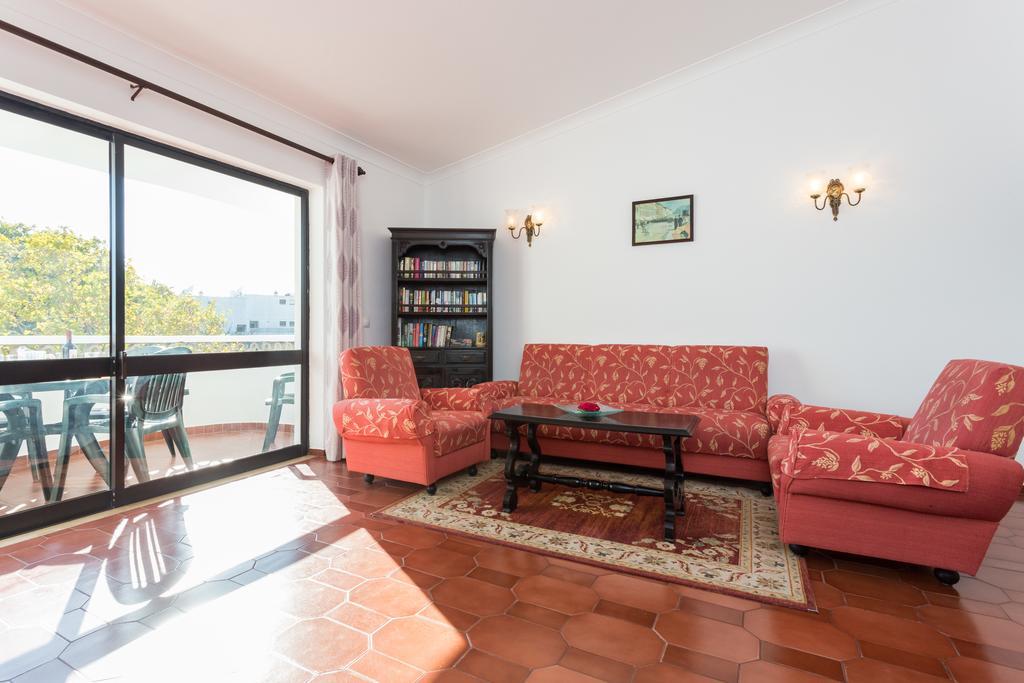 Mayer Apartments Praia Da Luz Room photo